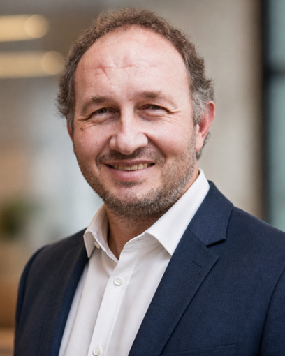 Mark JohnsonWikus Combrinck - Chief Technology Officer, Amber Connect